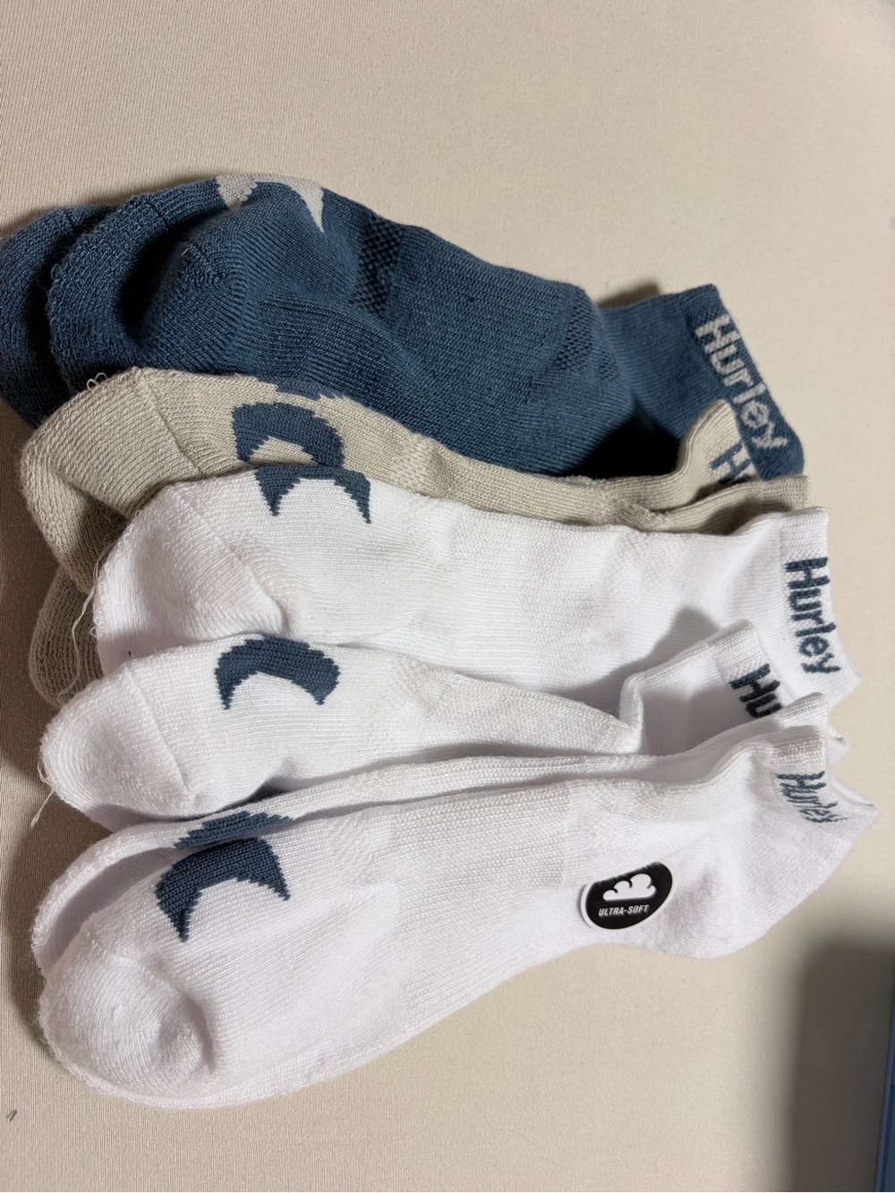 Hurley Low-Cut Athletic Socks Pack - White, Cream, Blue